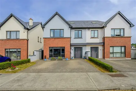 9 Fern Dale, Castle Heights, Carrigaline, Cork