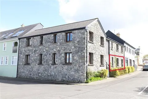 Apt 4, The Moorings, The Quay, Kinvara, Co. Galway