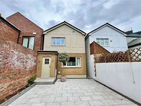 Raglan Lane, Ballsbridge, Dublin 4