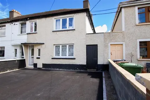 35 Hughes Road East, Walkinstown,   Dublin 12