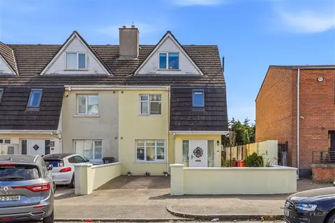 28 Pairc Na Cuileann, Poppintree, Dublin 11