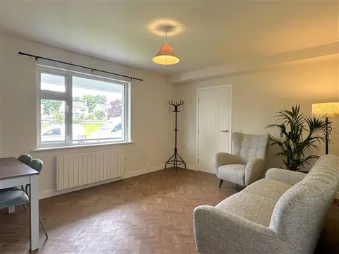2b Beechmount Ave, Highfield Park, Galway
