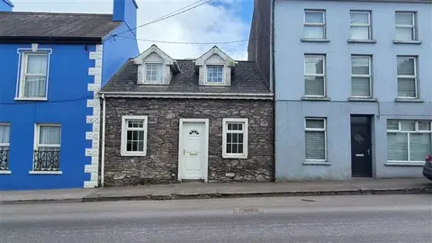 84 New Street, Macroom, Cork
