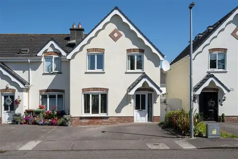 51 An Caislean Drive, Ballincollig, Co. Cork