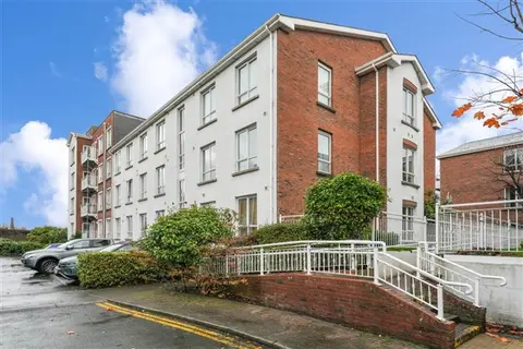 Apartment 59, Saint James`s Woods, South Circular Road, Dublin 8