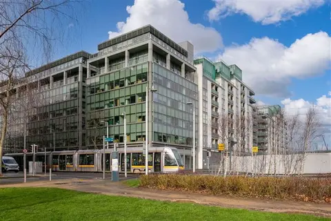 37 Saunders House, Spencer Dock, Dublin 1